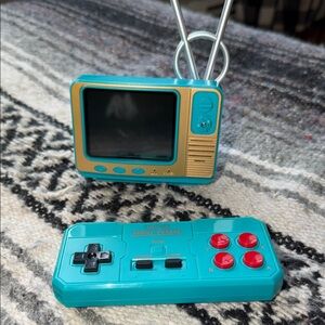 Retro Mini TV Old School Nintendo Console with Controller - Teal and Gold